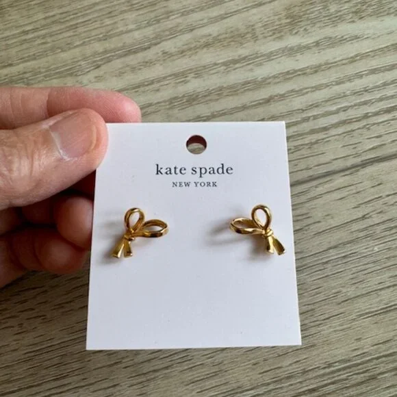 NWT Kate Spade Gold-tone Bow Pierced Earrings - Picture 2 of 3